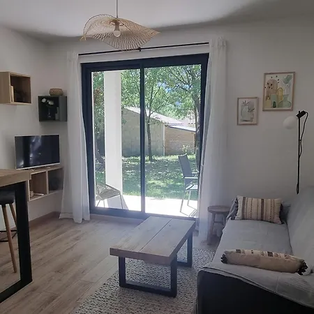 Daire Boheme En Cevennes - O Jardin D'a Cote Pour 2 Pers Max *