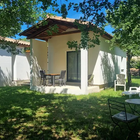 Daire Boheme En Cevennes - O Jardin D'a Cote Pour 2 Pers Max