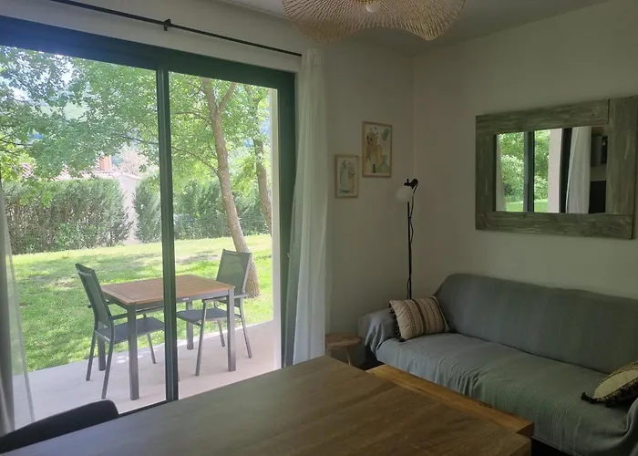 Apartman Boheme En Cevennes - O Jardin D'a Cote Pour 2 Pers Max Avèze