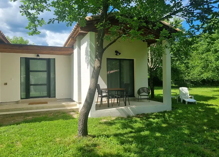 Boheme En Cevennes - O Jardin D'a Cote Pour 2 Pers Max Apartman Avèze